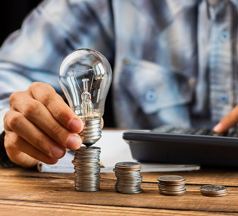 Solar loans vs upfront payment comparison for solar systems.